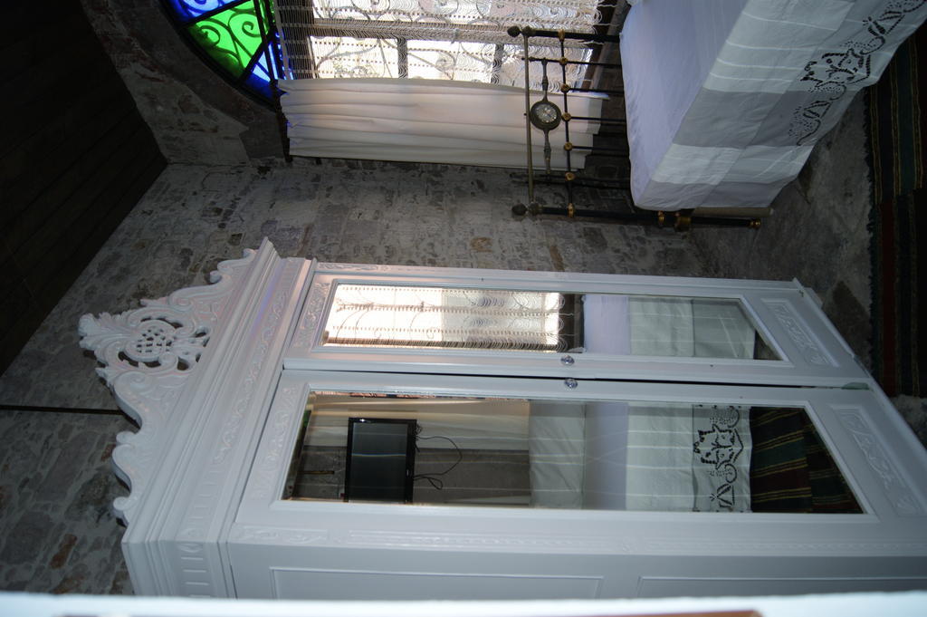 Mahzen Hotel Ayvalı Exteriör bild